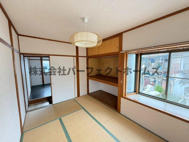 高倉1丁目テラスハウス　賃貸の和室|和室があれば客間としても活用できます