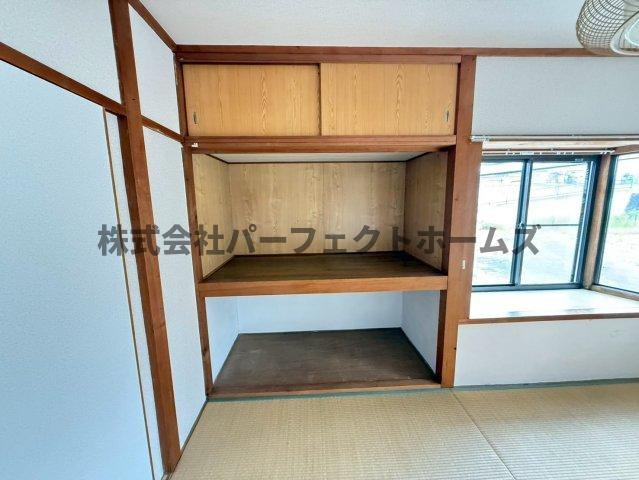 高倉1丁目テラスハウス　賃貸の収納|大きなものも収納できそうです