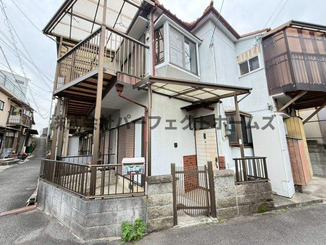 高倉1丁目テラスハウス　賃貸の外観|外はこのようになっています