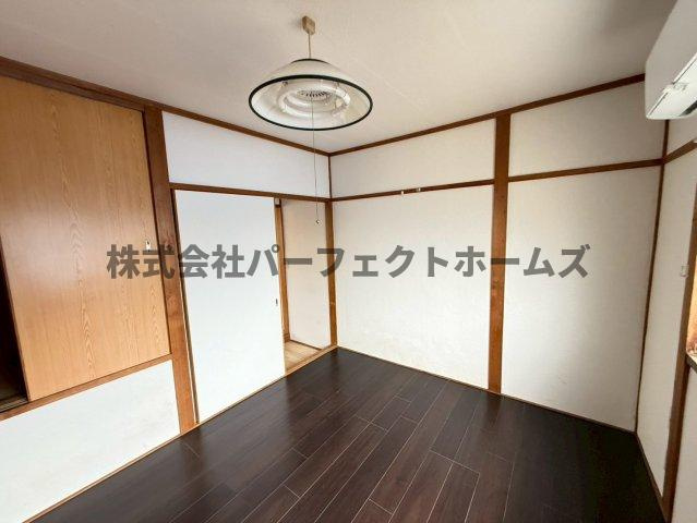 高倉1丁目テラスハウス　賃貸の洋室|スタンダードな洋室です