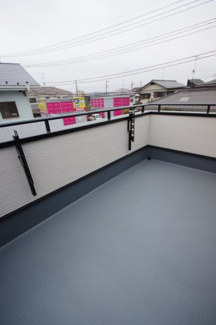 【バルコニー】 | 【仲介手数料無料！！】日野市上田　新築戸建て（全5棟）5号棟　5280万円