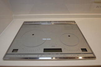 【キッチン】 | 【仲介手数料無料！！】日野市上田　新築戸建て（全5棟）5号棟　5280万円 | IH