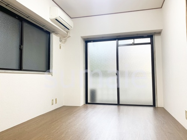 ＳＴビルの洋室|綺麗なフローリング♪