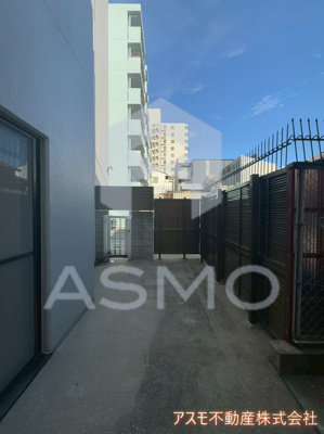 【バルコニー】 | アパートメント2210 | 同マンション別部屋参考写真