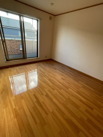 メゾネット椿の居間・リビング