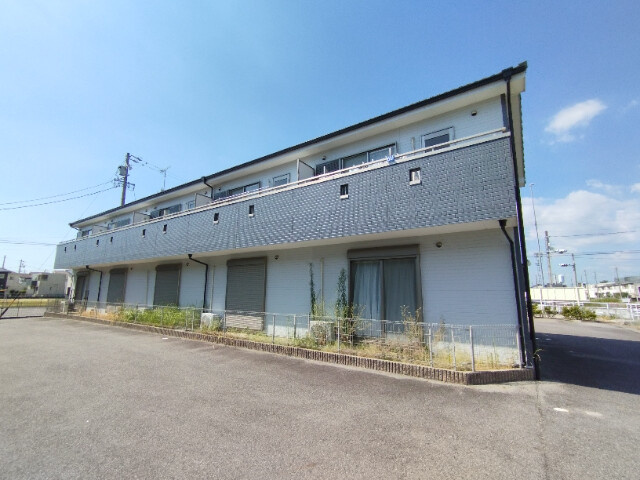 メゾネット椿の外観