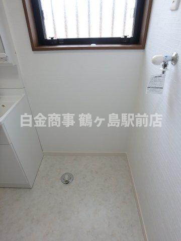 鶴ヶ島市下新田中古戸建のランドリースペース