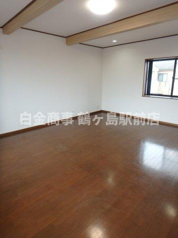 鶴ヶ島市下新田中古戸建の洋室