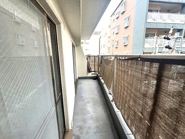 サンコート住吉駅前のバルコニー