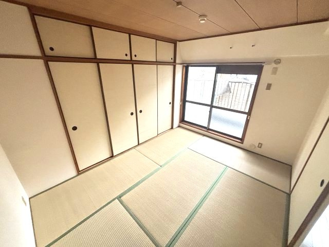 サンコート住吉駅前の和室