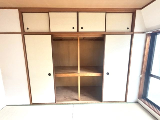 サンコート住吉駅前の収納