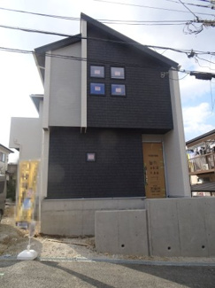 【前面道路含む現地写真】 | 川西市大和西5丁目9の16　新築一戸建て