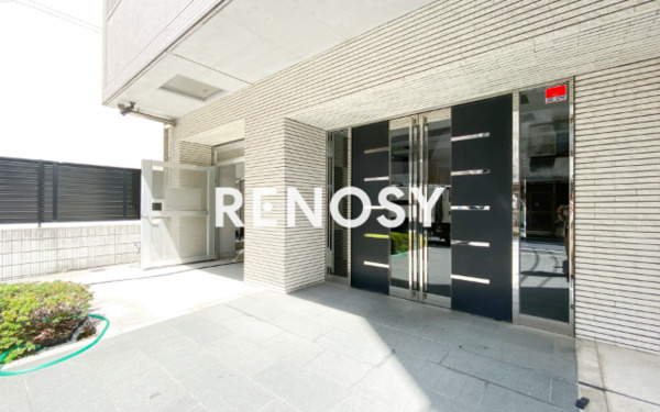 北区赤羽１丁目の賃貸マンションのエントランス