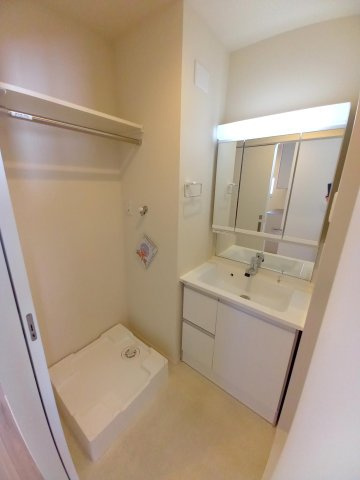 アンソレイユ巣鴨IIの洗面所