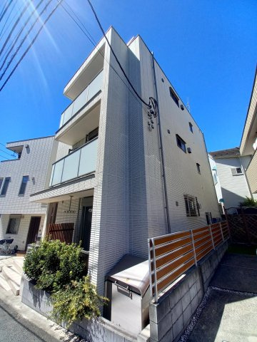 アンソレイユ巣鴨IIの外観