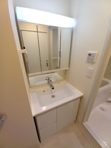 アンソレイユ巣鴨IIの洗面所