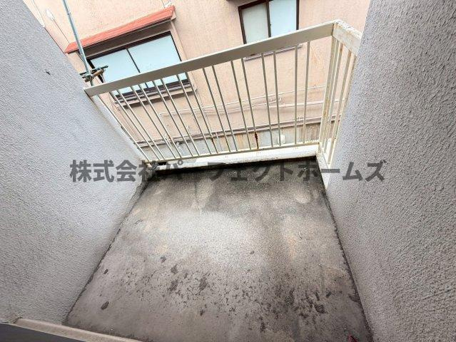 高柳文化のバルコニー|お洗濯にも便利なバルコニー付き