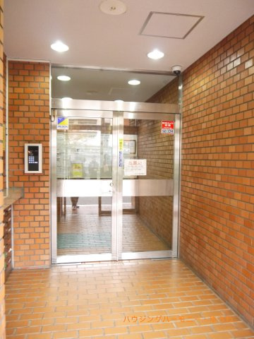 【その他共用部分】 | ヒルクレスト駒込 | 清潔感と歓迎感があるエントランスホールとなります。