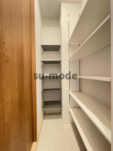 アジュール鳥飼の収納