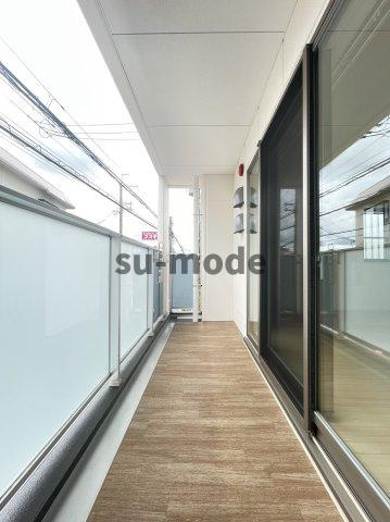 アジュール鳥飼のバルコニー