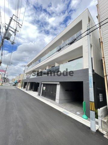 アジュール鳥飼の外観