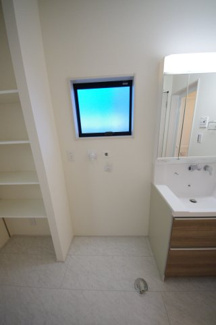 【独立洗面台】 | 【仲介手数料無料！！】日野市旭が丘1丁目　新築戸建て（全3棟）2号棟　5390万円