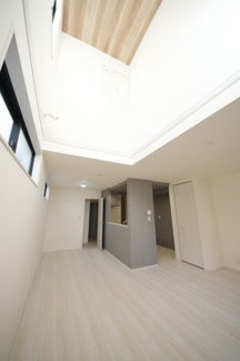 【収納】 | 【仲介手数料無料！！】日野市旭が丘1丁目　新築戸建て（全3棟）2号棟　5390万円