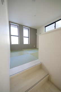 【収納】 | 【仲介手数料無料！！】日野市旭が丘1丁目　新築戸建て（全3棟）2号棟　5390万円