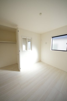 【その他】 | 【仲介手数料無料！！】日野市旭が丘1丁目　新築戸建て（全3棟）2号棟　5390万円 | 宅配ボックス