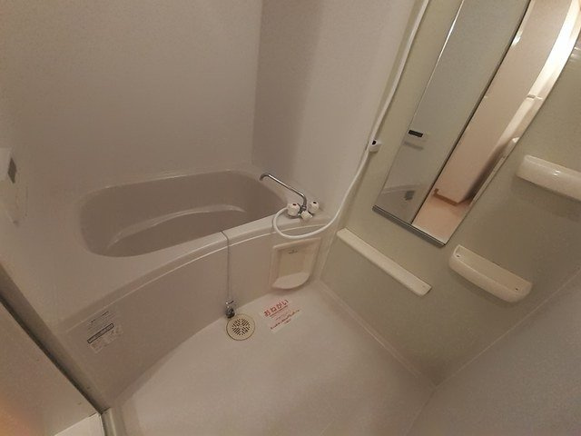 プラシードⅡの浴室