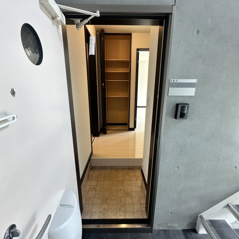 Neo UniverseⅠの玄関