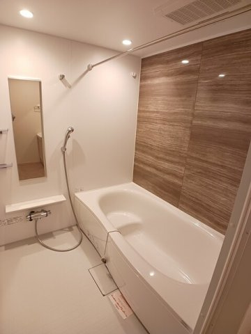 ザ・ビレッジグリーン山口町Ⅱの浴室
