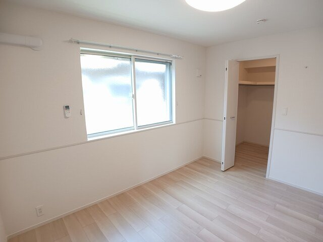 ザ・ビレッジグリーン山口町Ⅱの内装