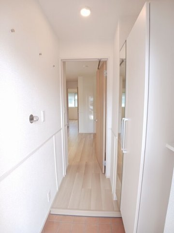 ザ・ビレッジグリーン山口町Ⅱの玄関