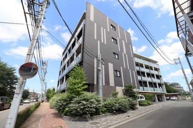 三鷹市下連雀６丁目の賃貸マンション