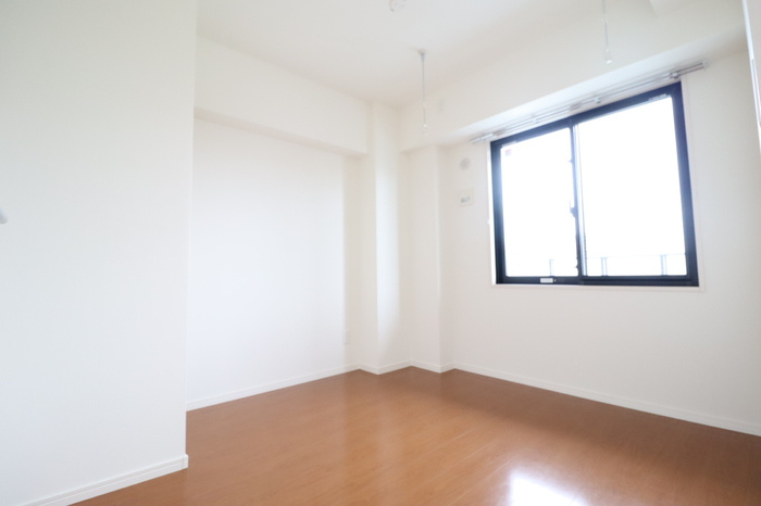 三鷹市下連雀６丁目の賃貸マンションの内装|洋室