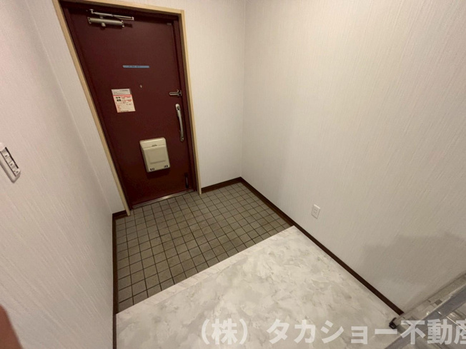 【玄関】 | プラザ学園前　9号棟
