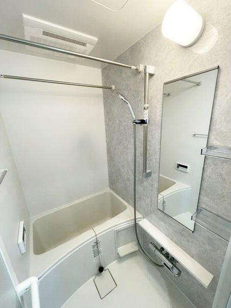 アルモニー勾当台公園の浴室