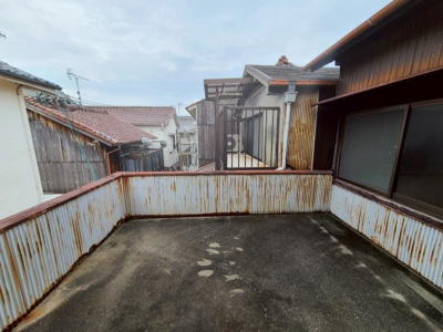 【バルコニー】 | 港町テラス