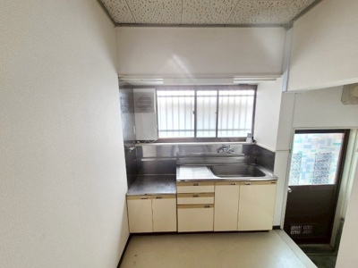 【洗面所】 | 港町テラス