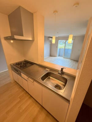 【キッチン】 | ガーデンハウス東落合8号棟 | ☆神戸市須磨区　ガーデンハウス東落合☆