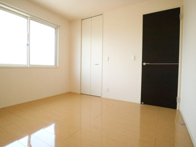 【洋室】 | ヴィルヌーブサンティーエ | ☆明石市　ヴィルヌーブサンティーエⅡ☆