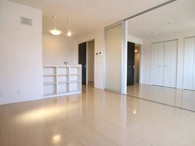 【居間・リビング】 | ヴィルヌーブサンティーエ | ☆明石市　ヴィルヌーブサンティーエⅡ☆