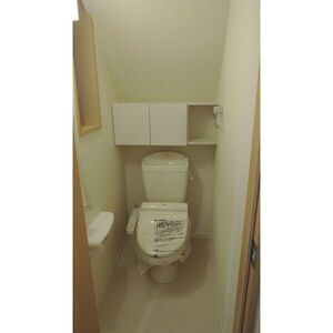 ノワイエのトイレ