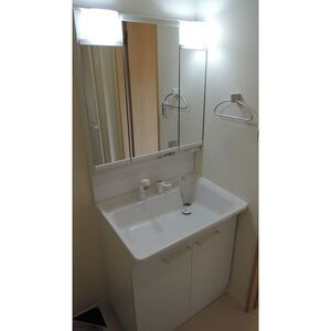 ノワイエの独立洗面台