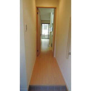 ノワイエの玄関