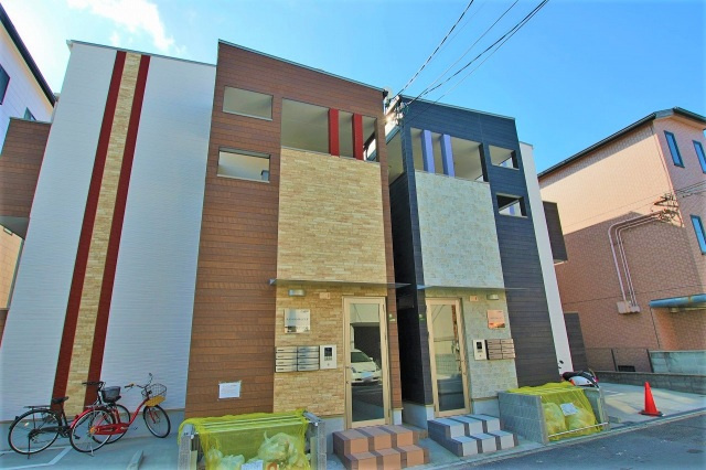 CastleEast L’sの外観