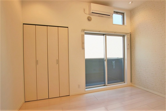 CastleEast L’sの居間・リビング