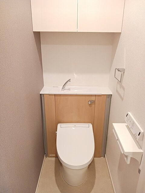 クレシーダの玄関