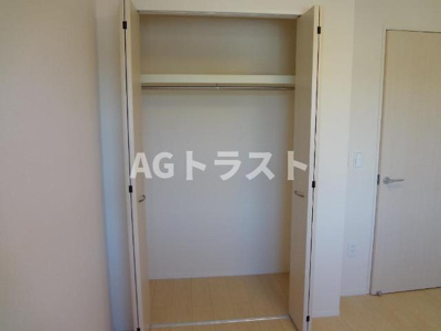 【内装】 | ポップ・メゾン | 北側洋室